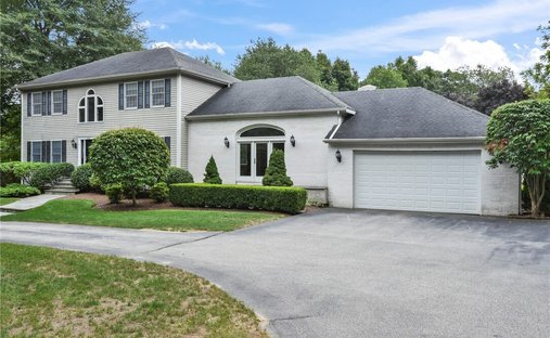 House in East Greenwich, Rhode Island, United States 1