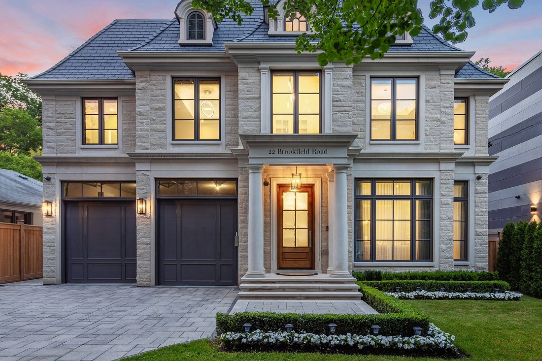 House in Toronto, Ontario, Canada 1 - 18261579