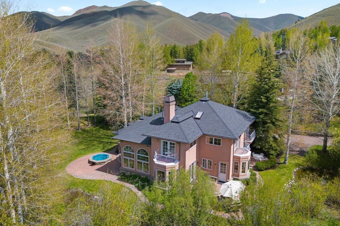 House in Sun Valley, Idaho, United States 1 - 18271992