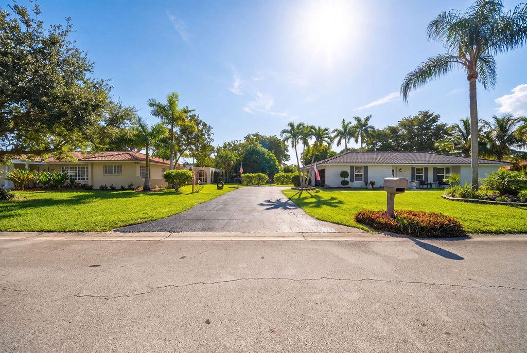 House in Coral Springs, Florida, United States 3 - 18267440