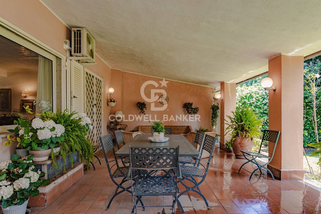 Villa in Giustiniana - La Storta - Olgiata, Rome, Lazio 2 - 18276121