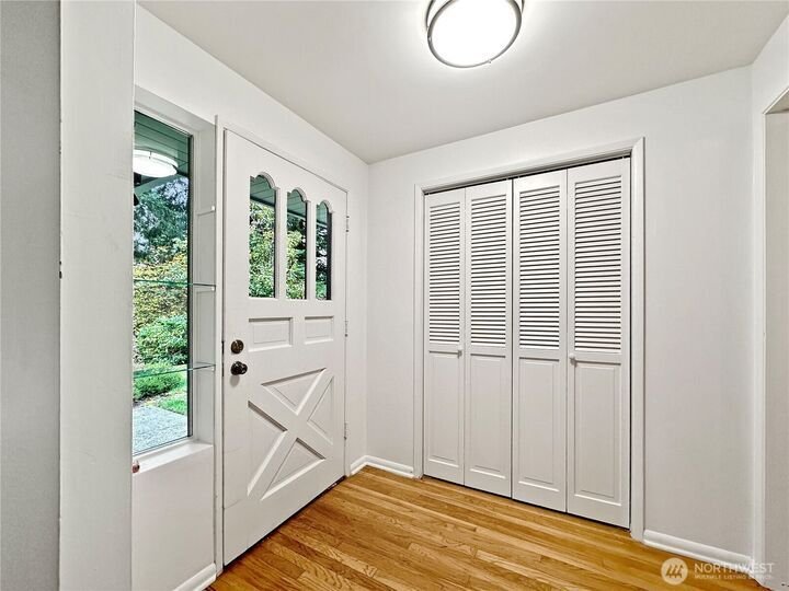 House in Medina, Washington, United States 3 - 18276729