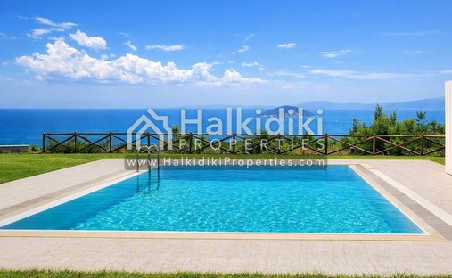 Villa in Pallini Municipal Unit, Macedonia and Thrace, Greece 1