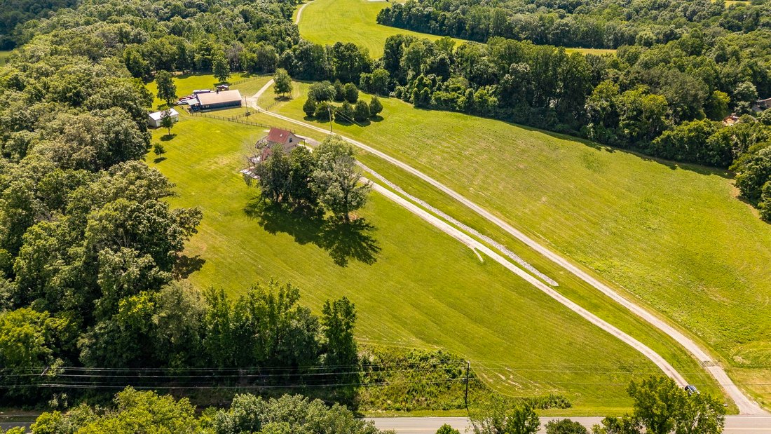 House in Springfield, Tennessee, United States 2 - 18271272