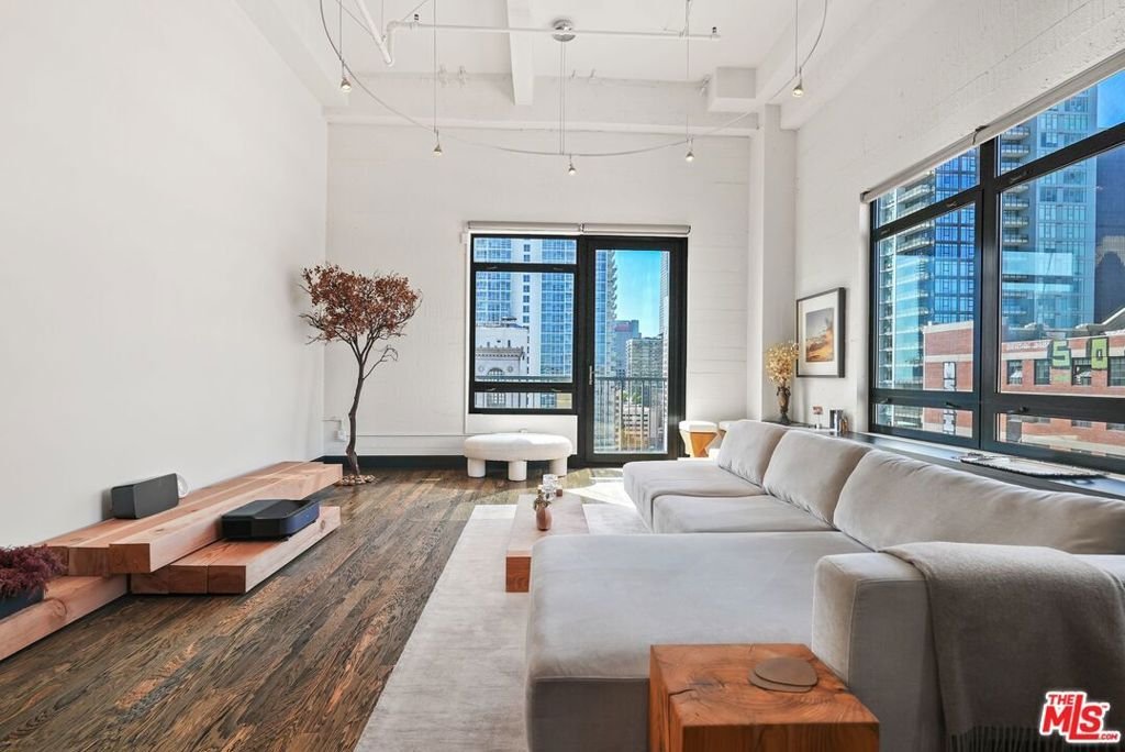 Appartement à Los Angeles, Californie, États-Unis 5 - 18273809