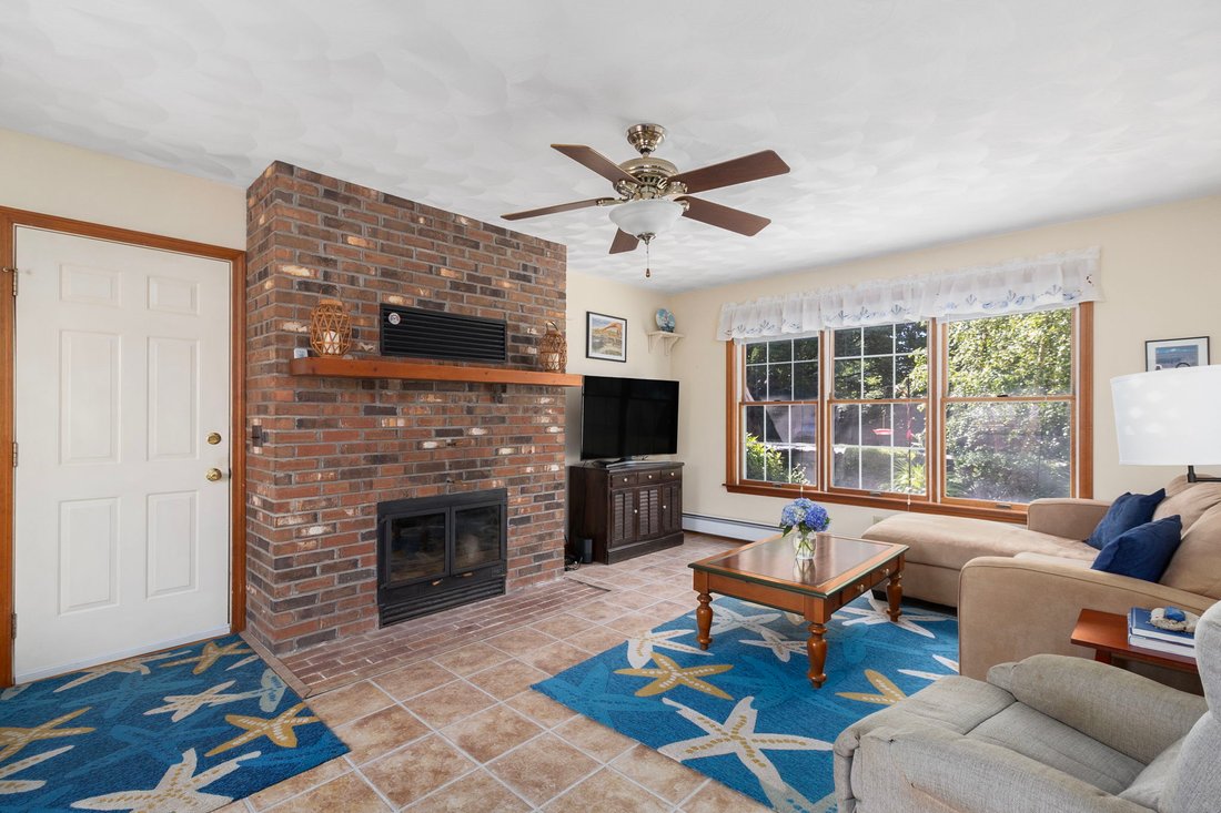 House in Middletown, Rhode Island, United States 3 - 18271571