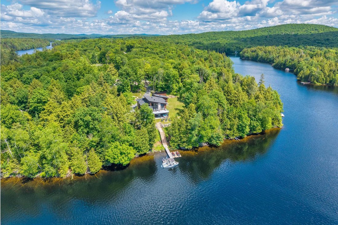 House in Nominingue, Quebec, Quebec, Canada 1 - 18275534