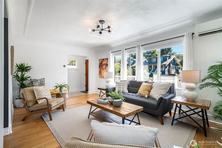 House in Seattle, Washington, United States 5 - 18276705