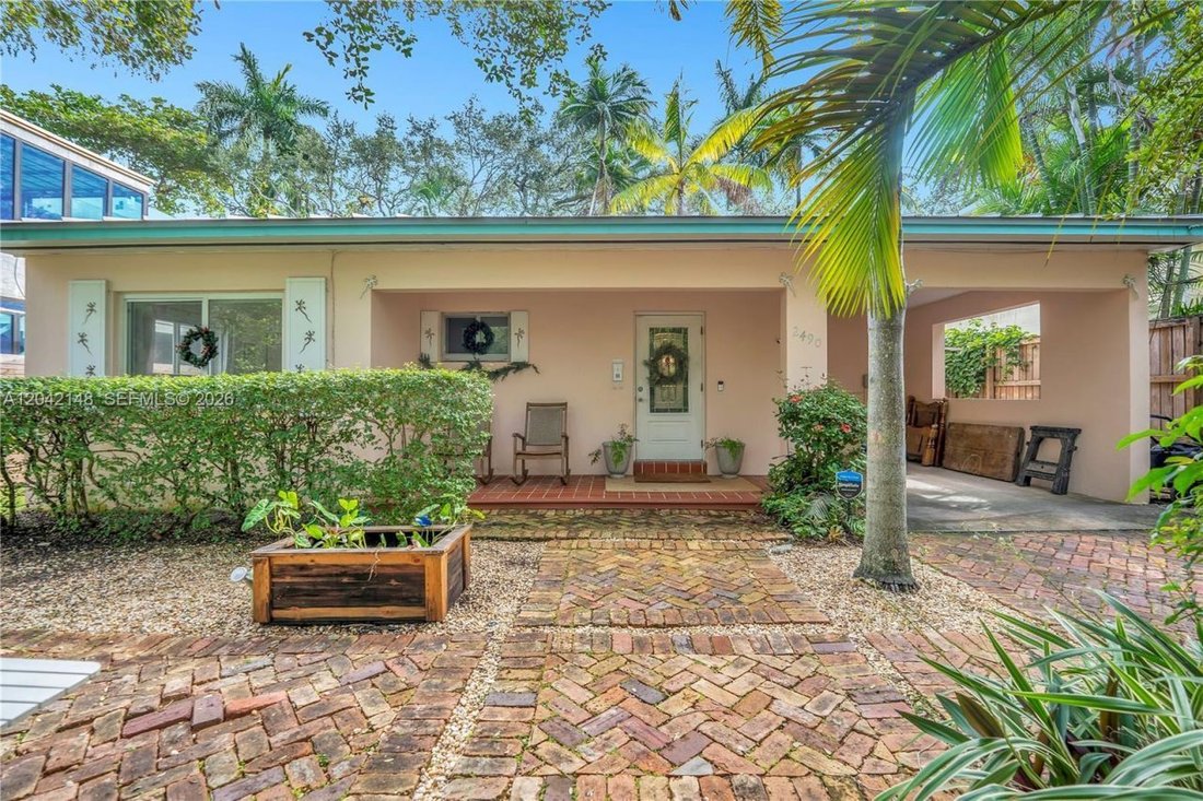 House in Miami, Florida, United States 3 - 18276265