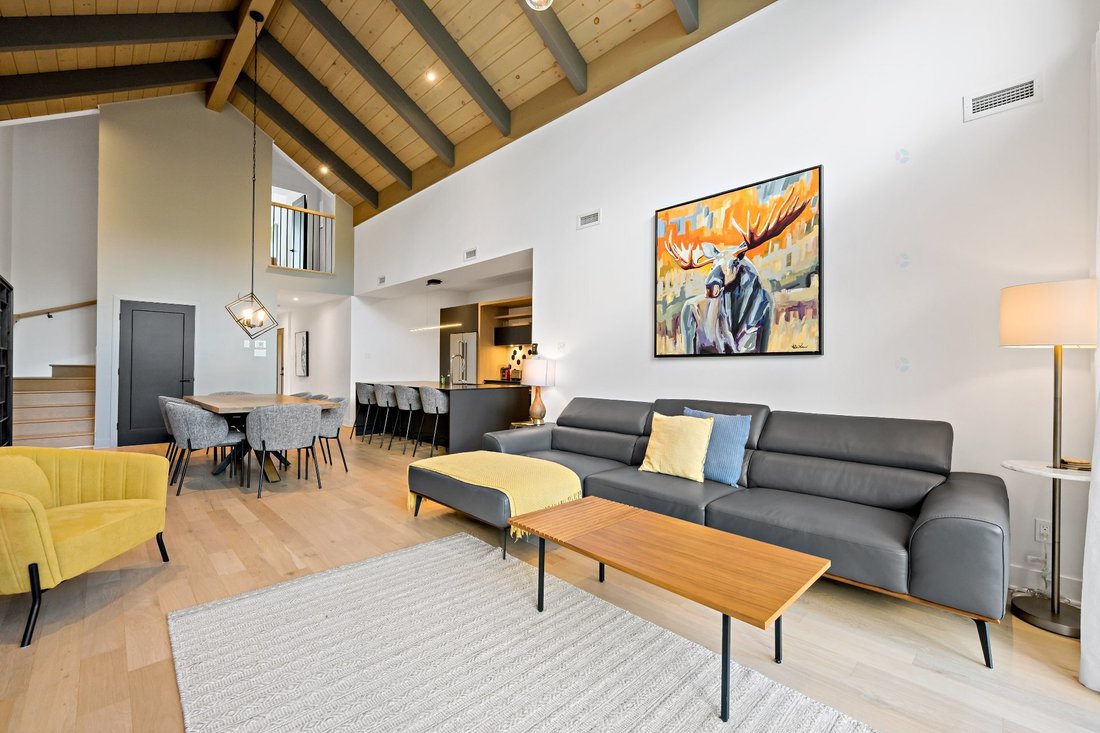 Condo in Mont-Tremblant, Quebec, Canada 4 - 18227307