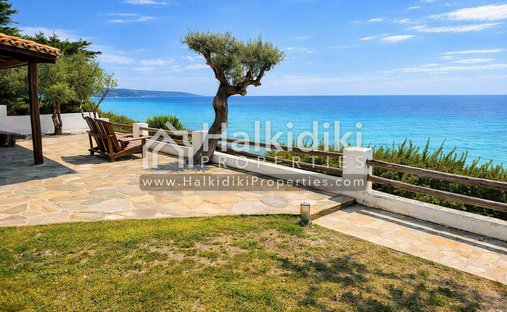 House in Kassandra, Macedonia and Thrace, Greece 1