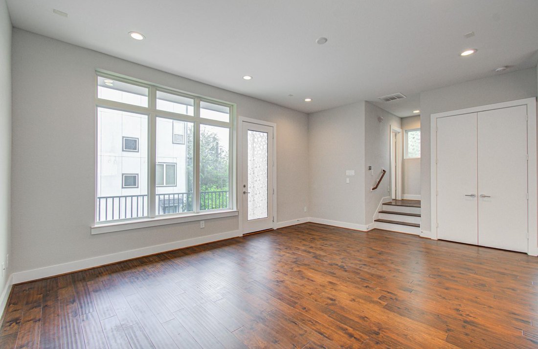 House in Houston, Texas, United States 3 - 18270960