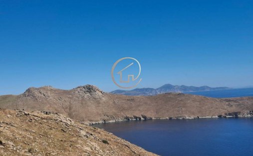 Terrain en Serifos, Aegean, Grèce 1