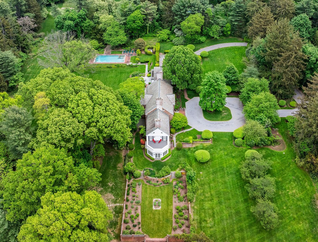 House in Locust Valley, New York, United States 1 - 18130769