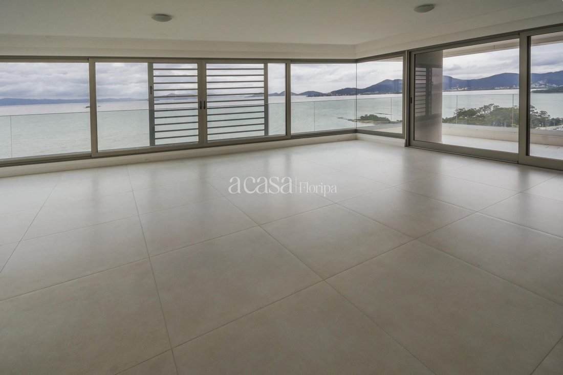 Apartment in Florianópolis, State of Santa Catarina, Brazil 2 - 18271888