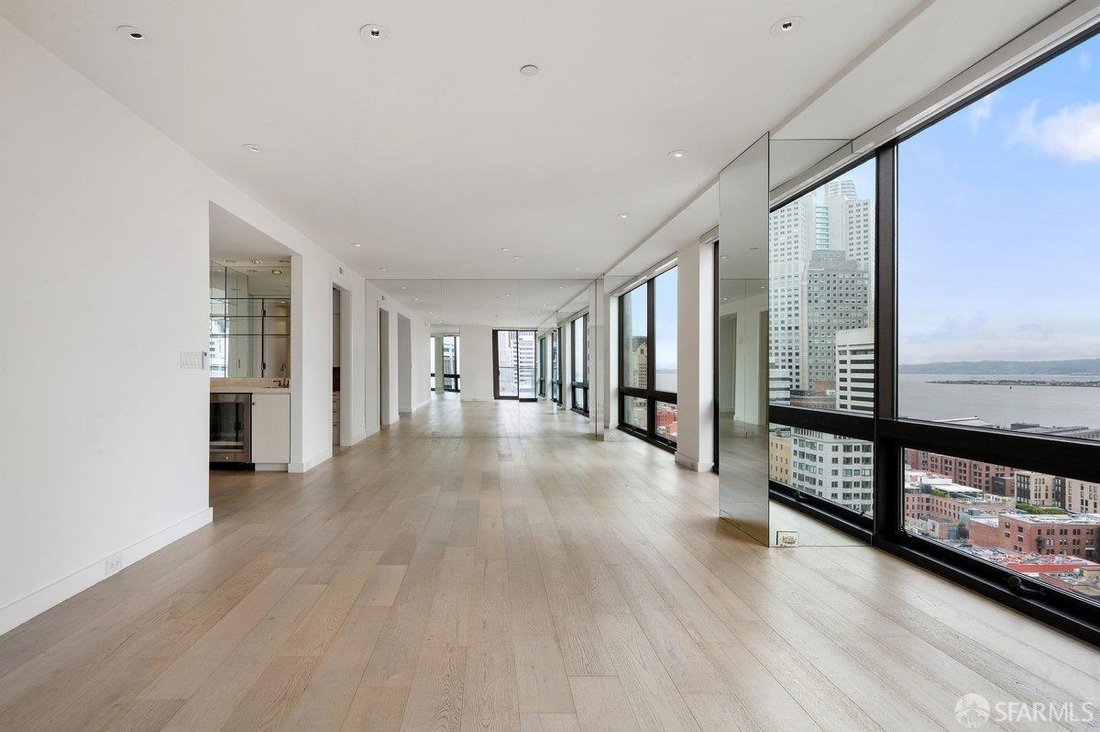 Condo in San Francisco, California, United States 1 - 18273056