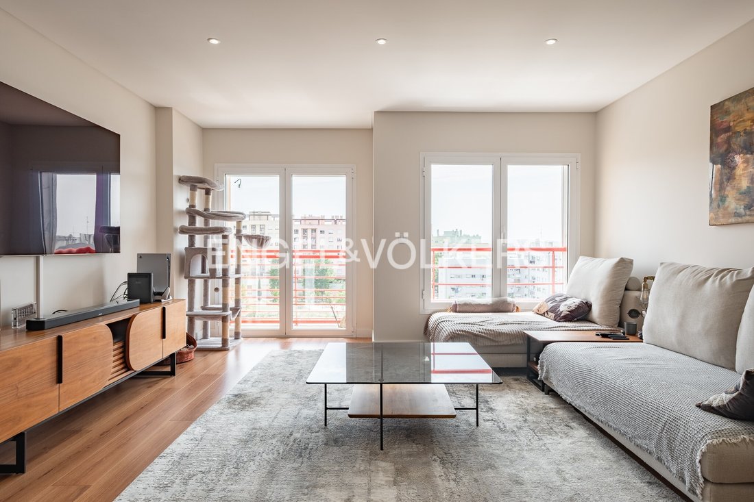 Apartment in Carnide, Lisbon, Portugal 1 - 18198160