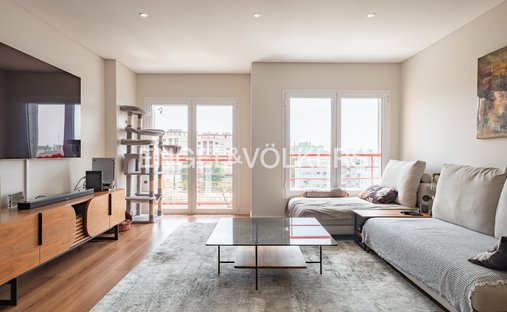 Apartment in Carnide, Lisbon, Portugal 1