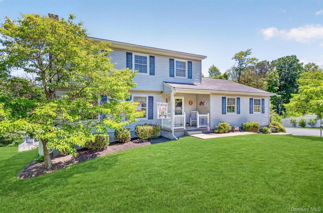 House in Pleasant Valley, New York, United States 2 - 18079723