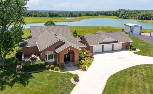 House in Murphysboro, Illinois, United States 1