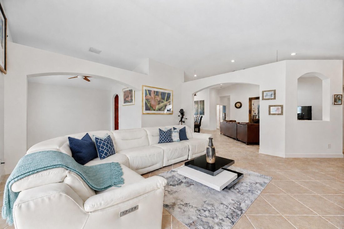 House in Miramar, Florida, United States 3 - 18275201