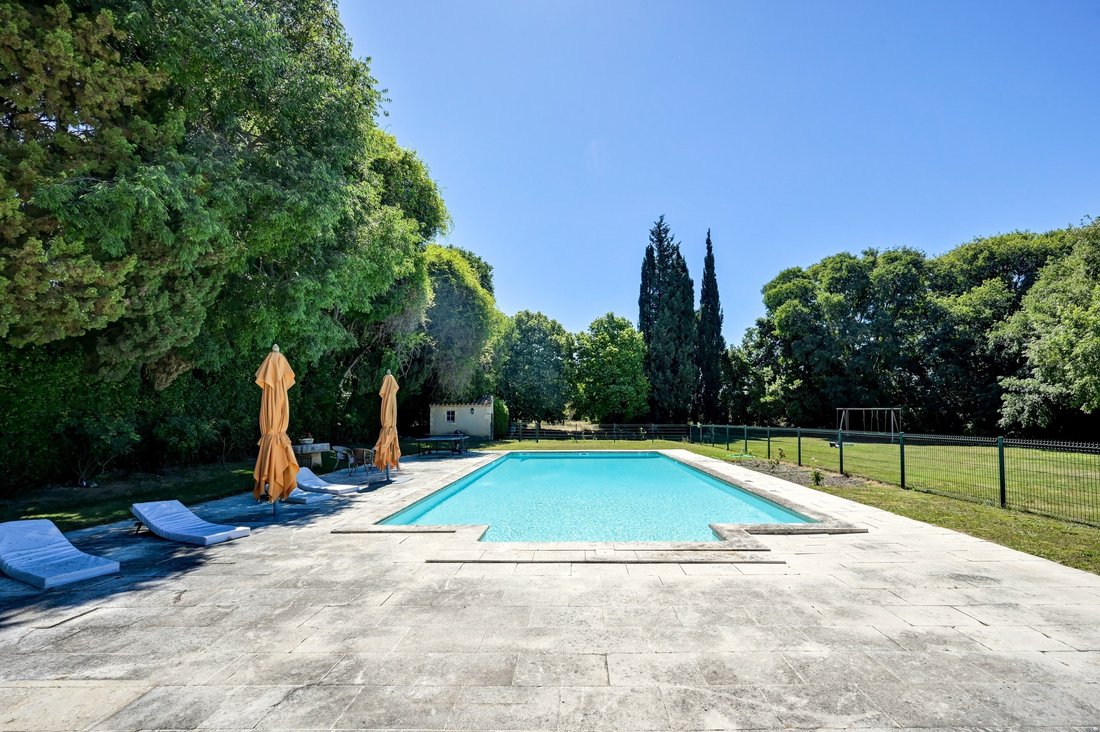 Casa en Fontvieille, Provenza-Alpes-Costa Azul, Francia 5 - 18275581