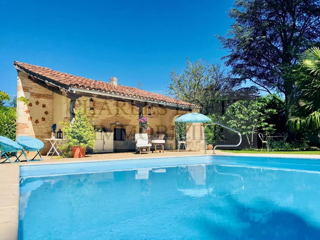 Mercues, Occitania, France 4 - 18272035