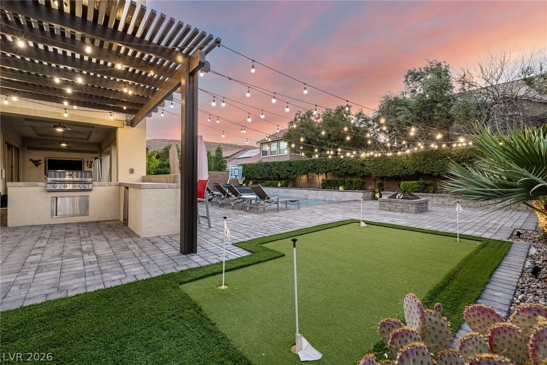 House in Las Vegas, Nevada, United States 4 - 18273536