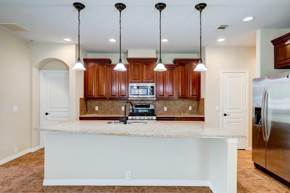 House in Sugar Land, Texas, United States 3 - 18275082