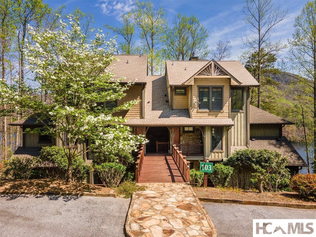 Condo in Tuckasegee, North Carolina, United States 1 - 18271451