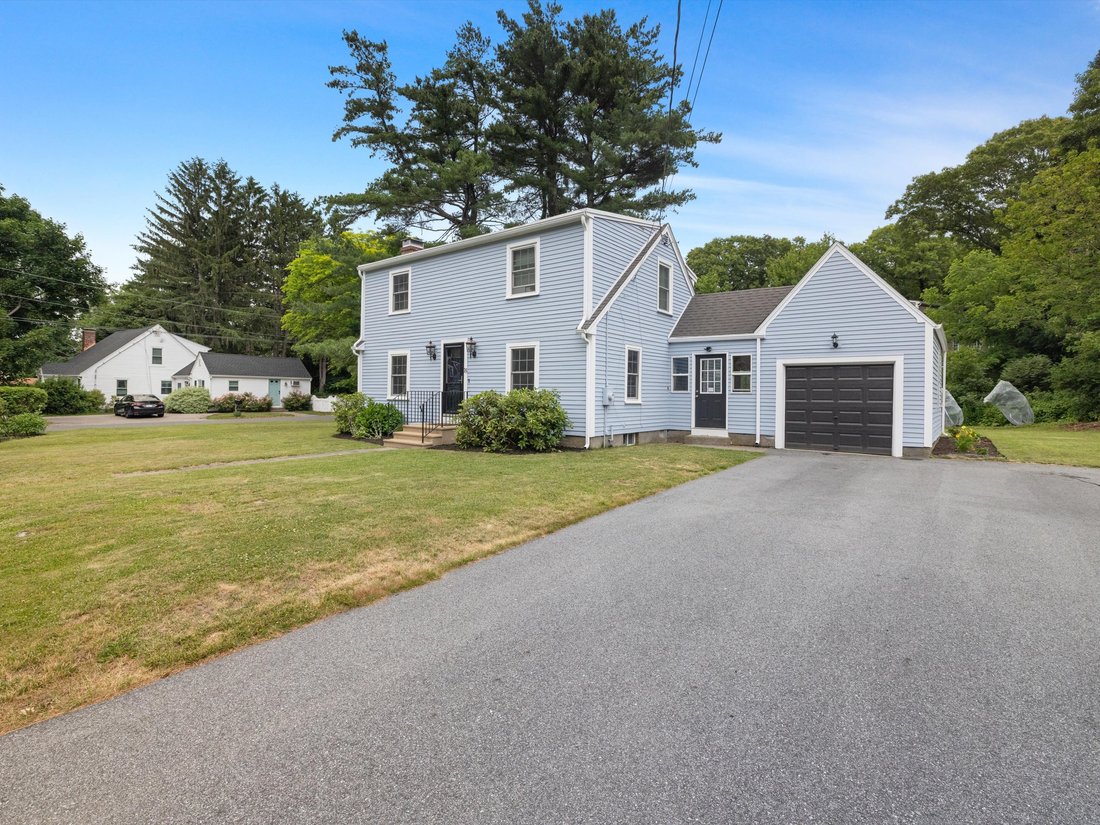 House in Westborough, Massachusetts, United States 1 - 18270103