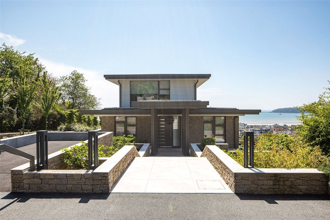 House in Northern Ireland 3 - 14458676