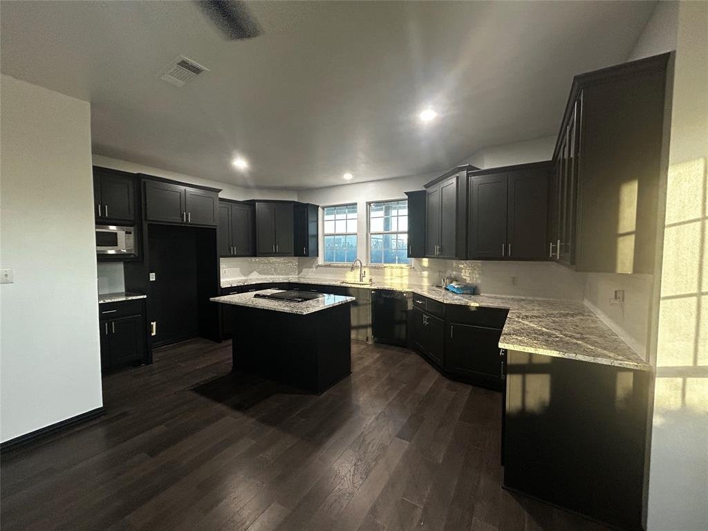 House in Godley, Texas, United States 3 - 18274636