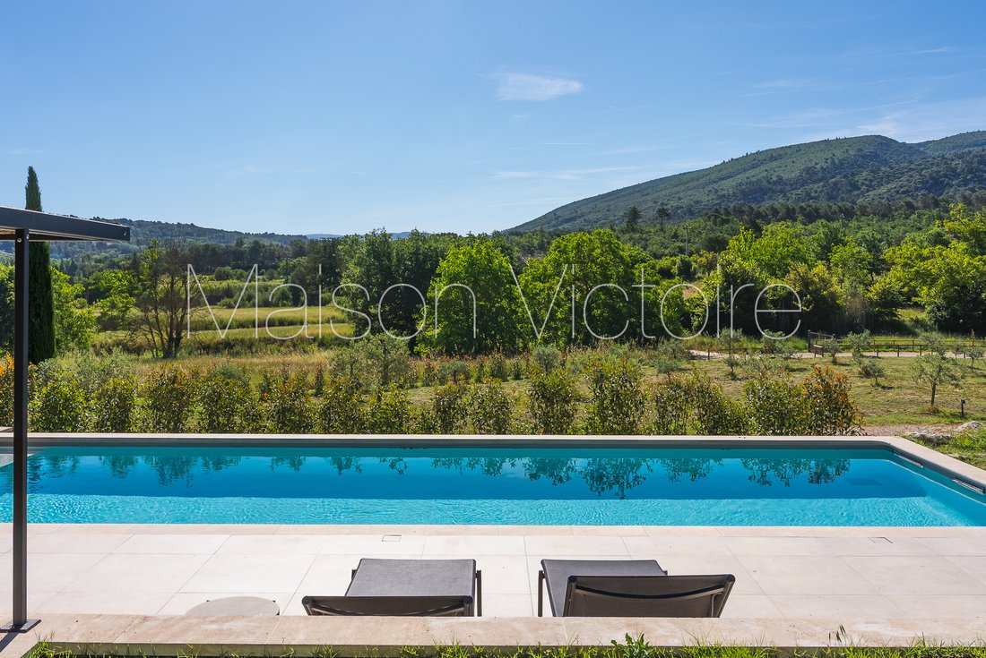 House in Ménerbes, Provence-Alpes-Côte d'Azur, France 1 - 17303216