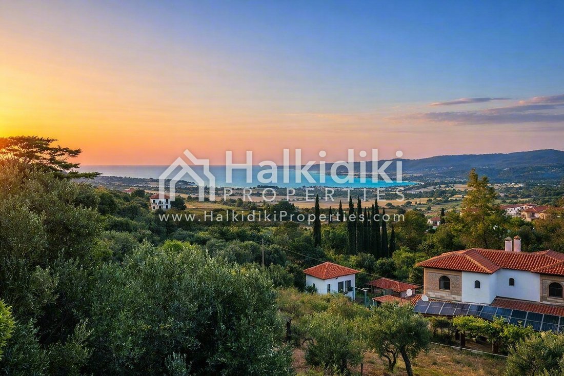 Villa in Kassandra, Macedonia and Thrace, Greece 1 - 13112434
