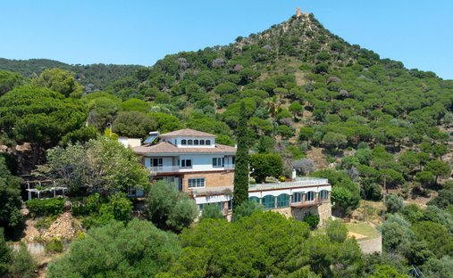 Villa in Cabrera de Mar, Catalonia, Spain 1