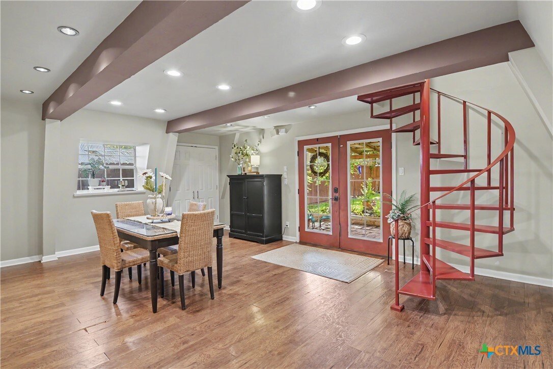 House in Seguin, Texas, United States 4 - 18273533