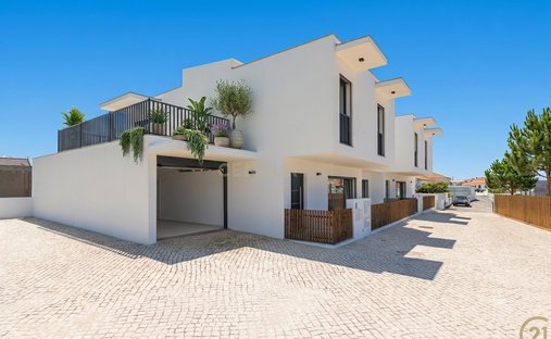 Villa in São João das Lampas, Lisbon, Portugal 1