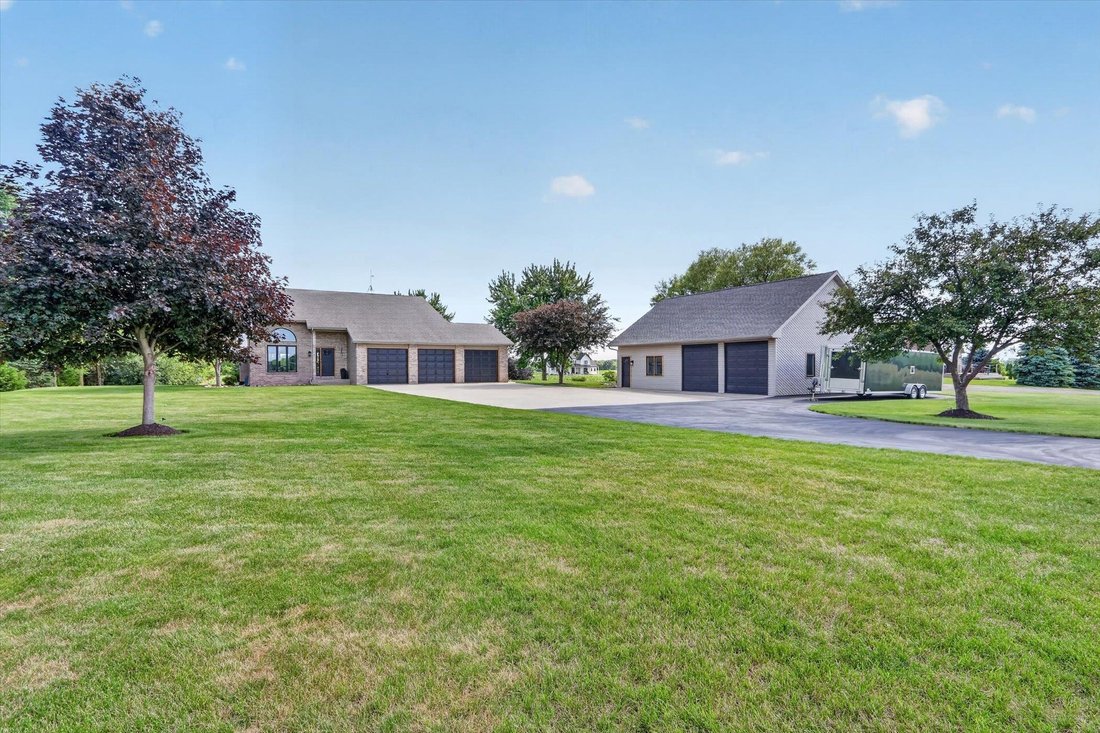 House in Janesville, Wisconsin, United States 1 - 18276245