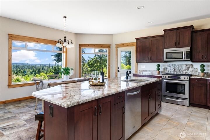 House in Oak Harbor, Washington, United States 3 - 18276713