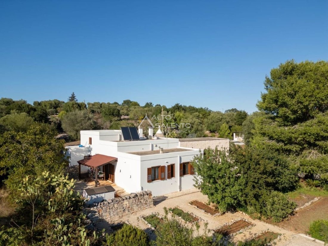 Villa in Ceglie Messapica, Apulia, Italy 2 - 18273450