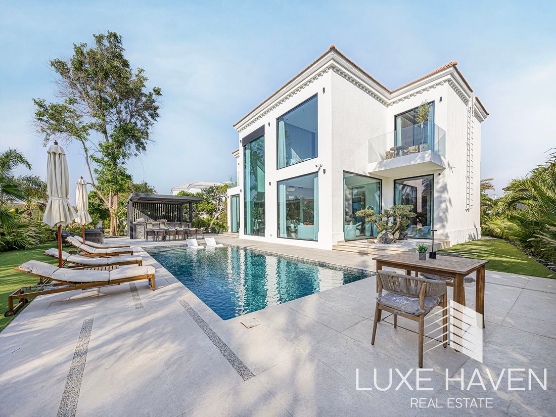 Villa in Jumeirah Islands / Juzur Jumeirah, Dubai, United Arab Emirates 1 - 18276016