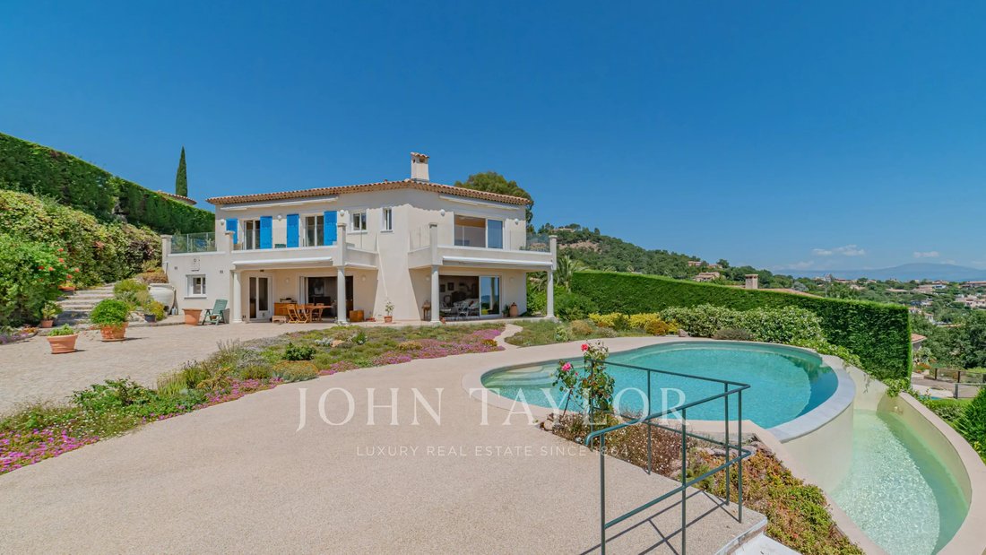 House in Les Adrets-de-l'Estérel, Provence-Alpes-Côte d'Azur, France 4 - 18272065