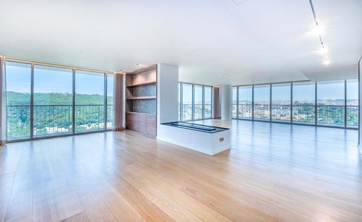 Apartment in Campolide, Lisbon, Portugal 1
