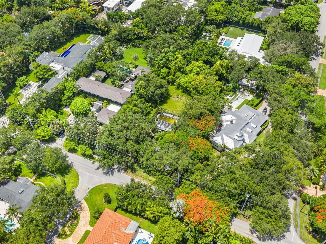 House in Miami, Florida, United States 4 - 18274945