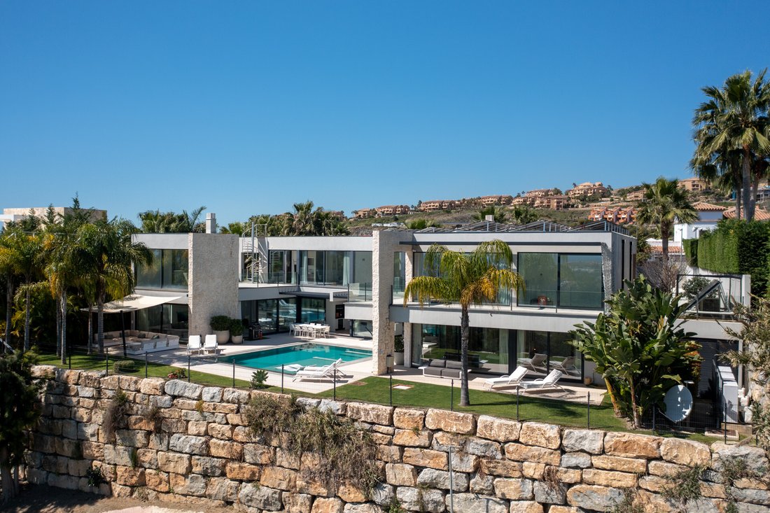 Villa in Benahavis, Andalusia, Spain 4 - 18270395
