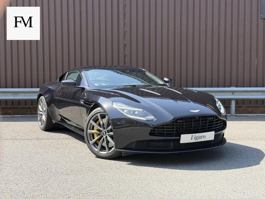 Coupe in Felbridge, United Kingdom 1 - 18270370