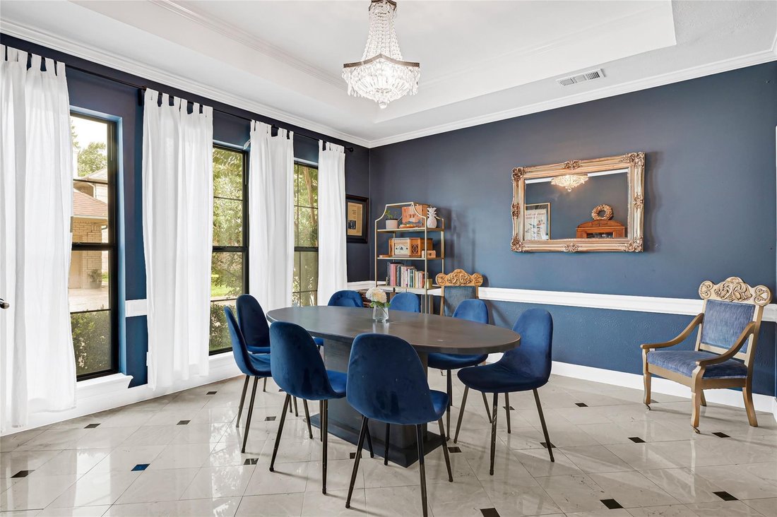 House in Houston, Texas, United States 4 - 18270801