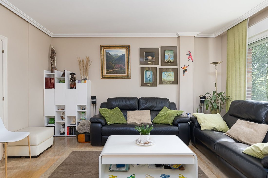 Apartment in Mendebaldea, Donostia-San Sebastian, Spain 5 - 18275402