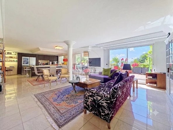 Apartment in Cannes, Provence-Alpes-Côte d'Azur, France 1 - 17929712